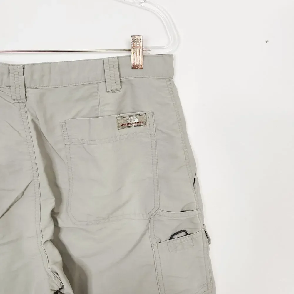 The North Face Mens Size 36 Cream Hiking Cargo Shorts Beige Nylon Pockets